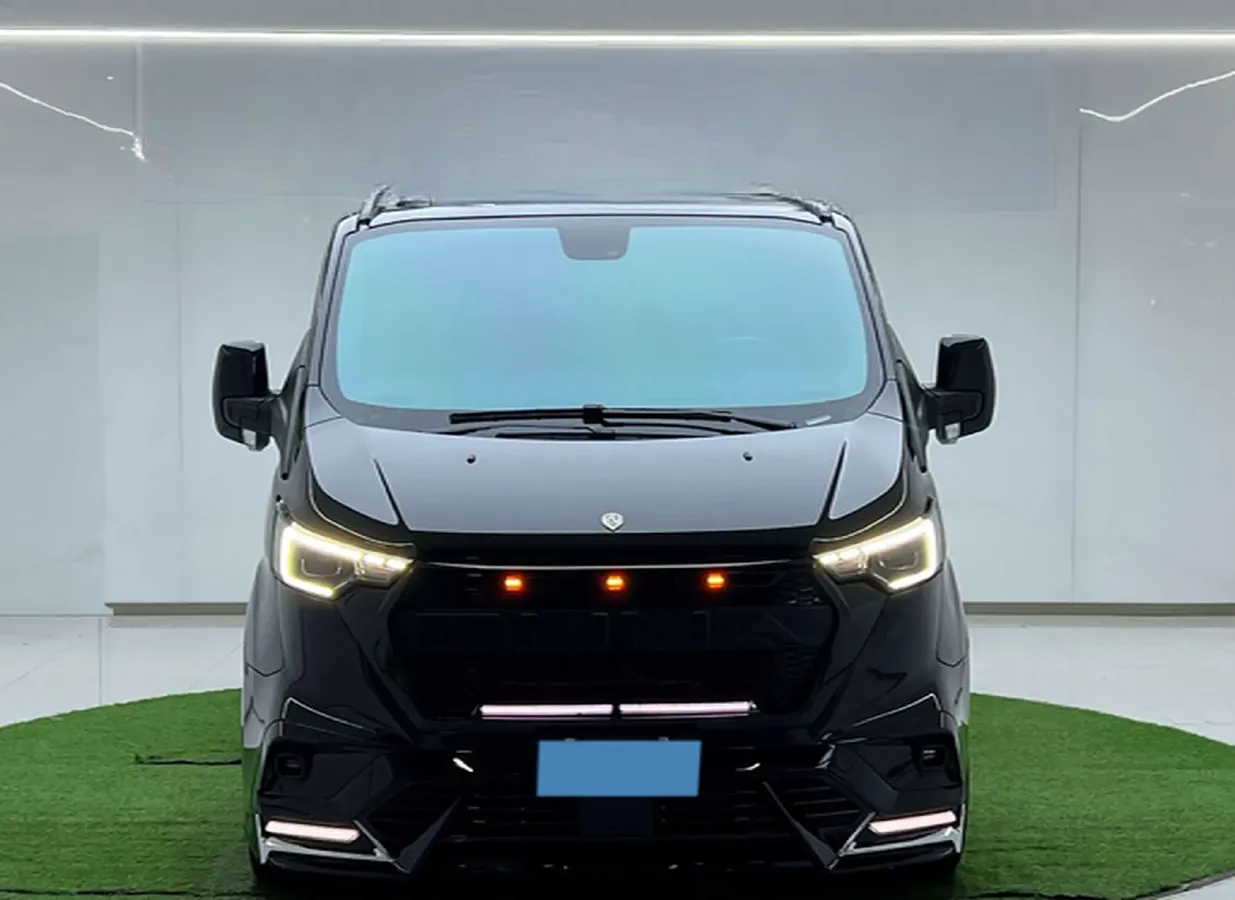 2024 Ford Tourneo 2.0T 220HP L4 9AT,autocango,china used car exporter,china ev exporter,chinese used car exporter,chinese used ev exporter