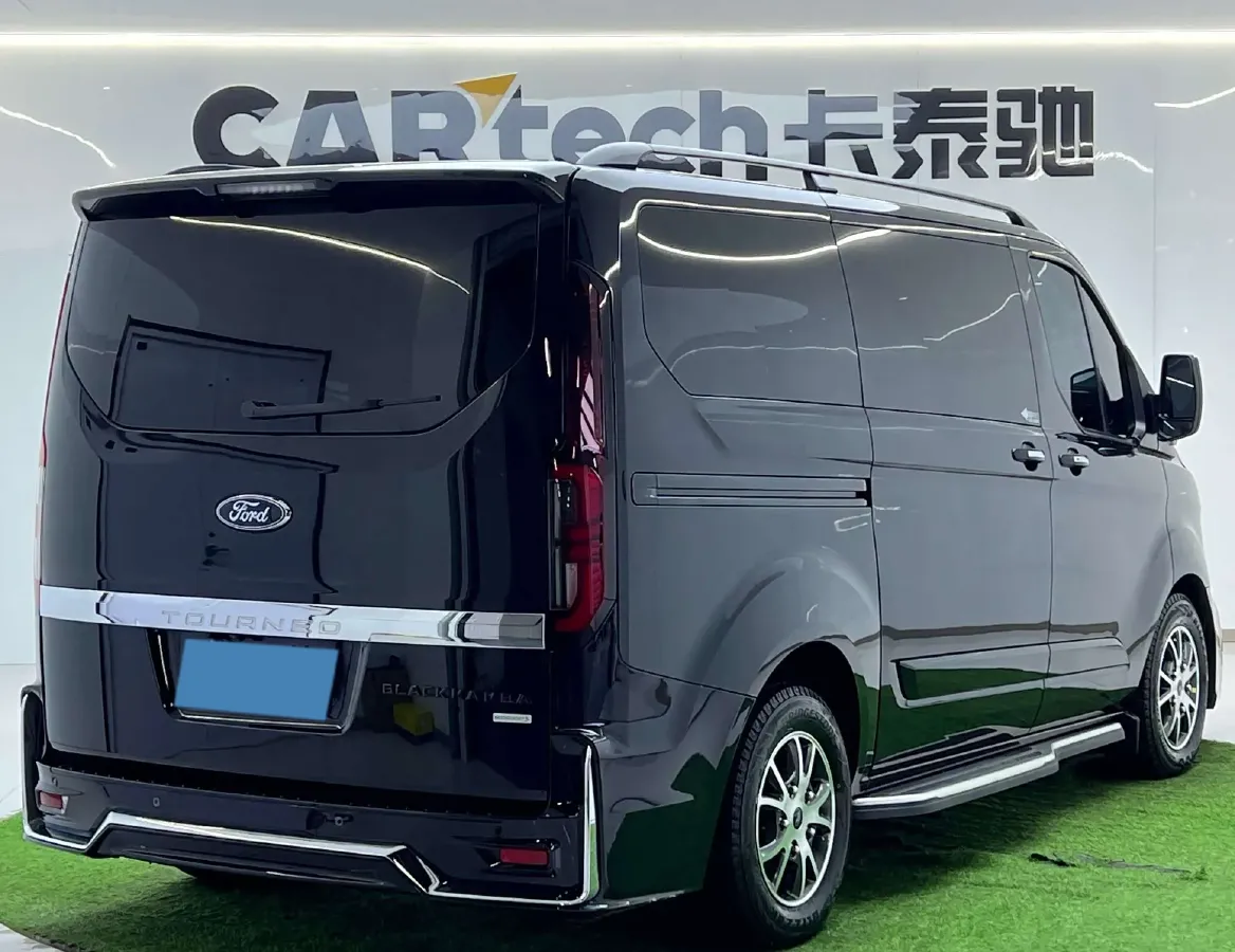 2024 Ford Tourneo 2.0T 220HP L4 9AT,autocango,china used car exporter,china ev exporter,chinese used car exporter,chinese used ev exporter