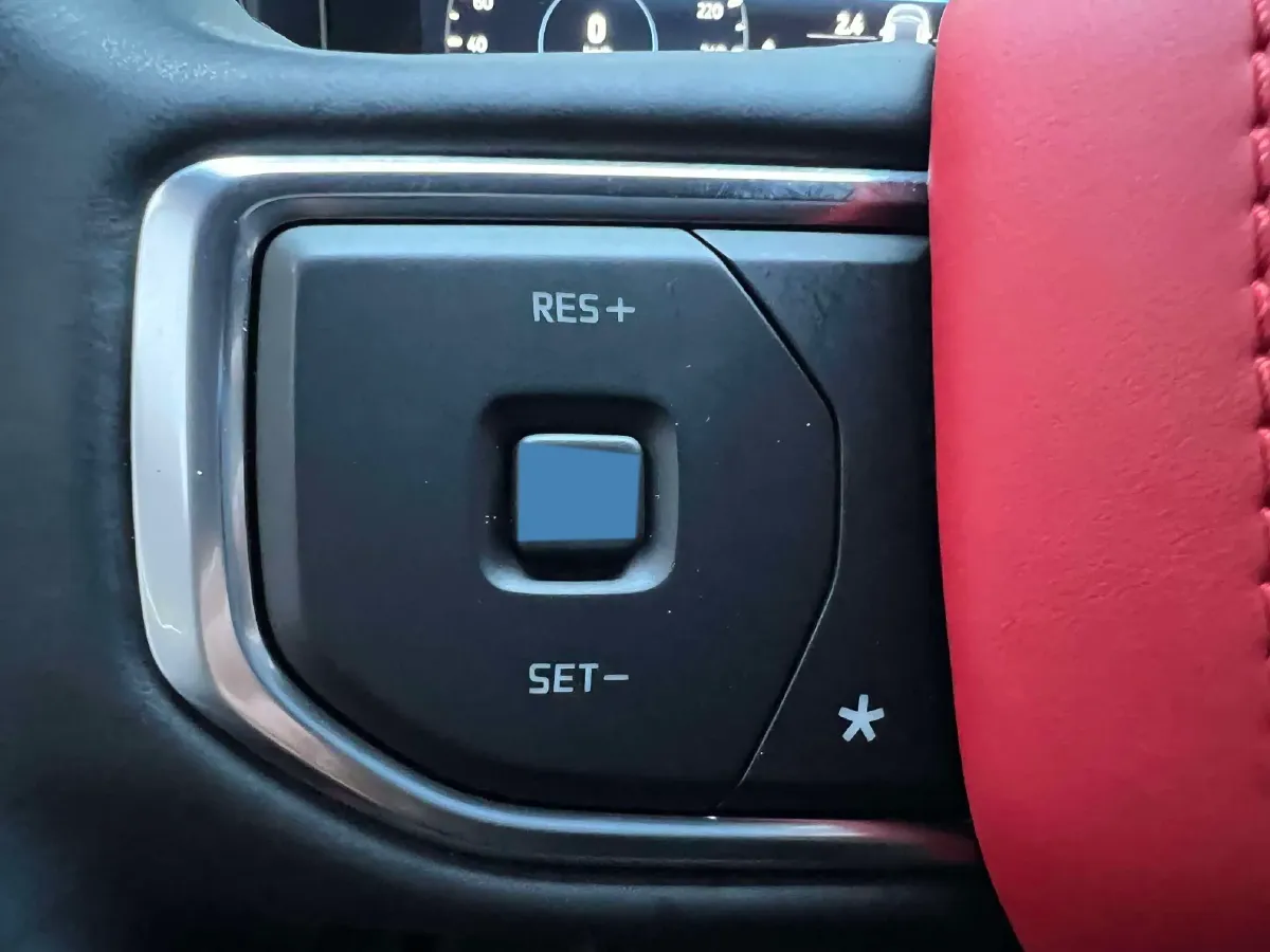 2024 Ford Tourneo 2.0T 220HP L4 9AT,autocango,china used car exporter,china ev exporter,chinese used car exporter,chinese used ev exporter