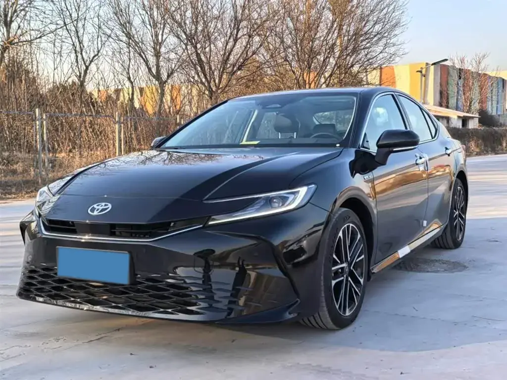 2024 Toyota Camry 2.5L 185HP L4 E-CVT Hybrid