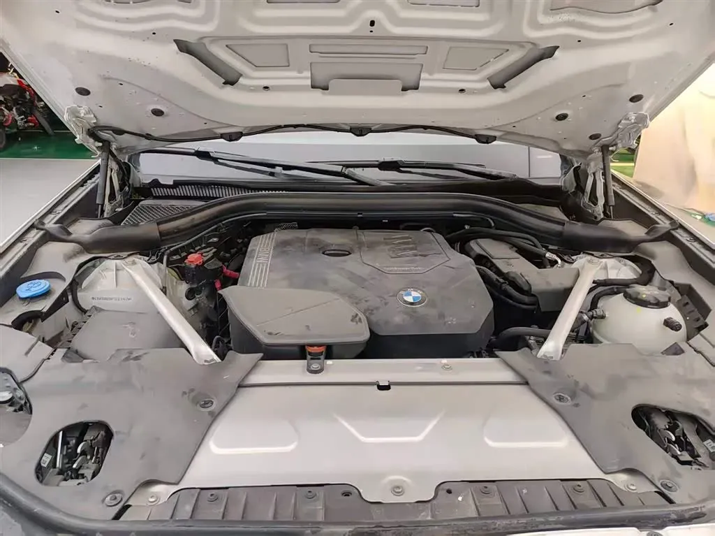 2023 BMW X3 2.0T 184HP L4 8AT,autocango,china used car exporter,china ev exporter,chinese used car exporter,chinese used ev exporter