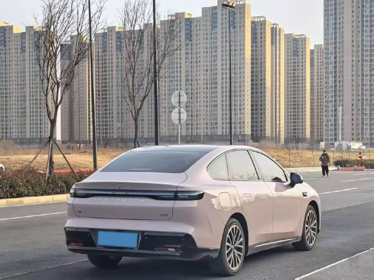 2025 Leapmotor B01 BEV,autocango,china used car exporter,china ev exporter,chinese used car exporter,chinese used ev exporter