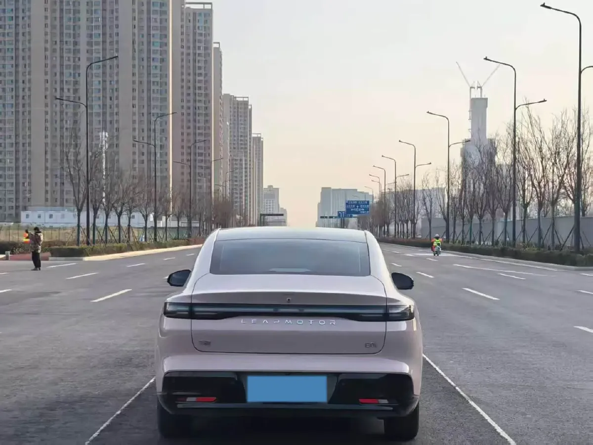 2025 Leapmotor B01 BEV,autocango,china used car exporter,china ev exporter,chinese used car exporter,chinese used ev exporter