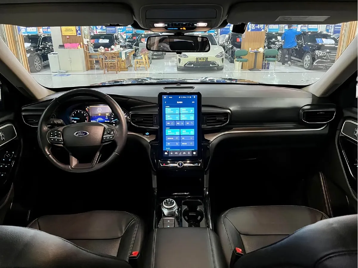 2020 Ford Explorer 2.3T 276HP L4 10AT,autocango,china used car exporter,china ev exporter,chinese used car exporter,chinese used ev exporter