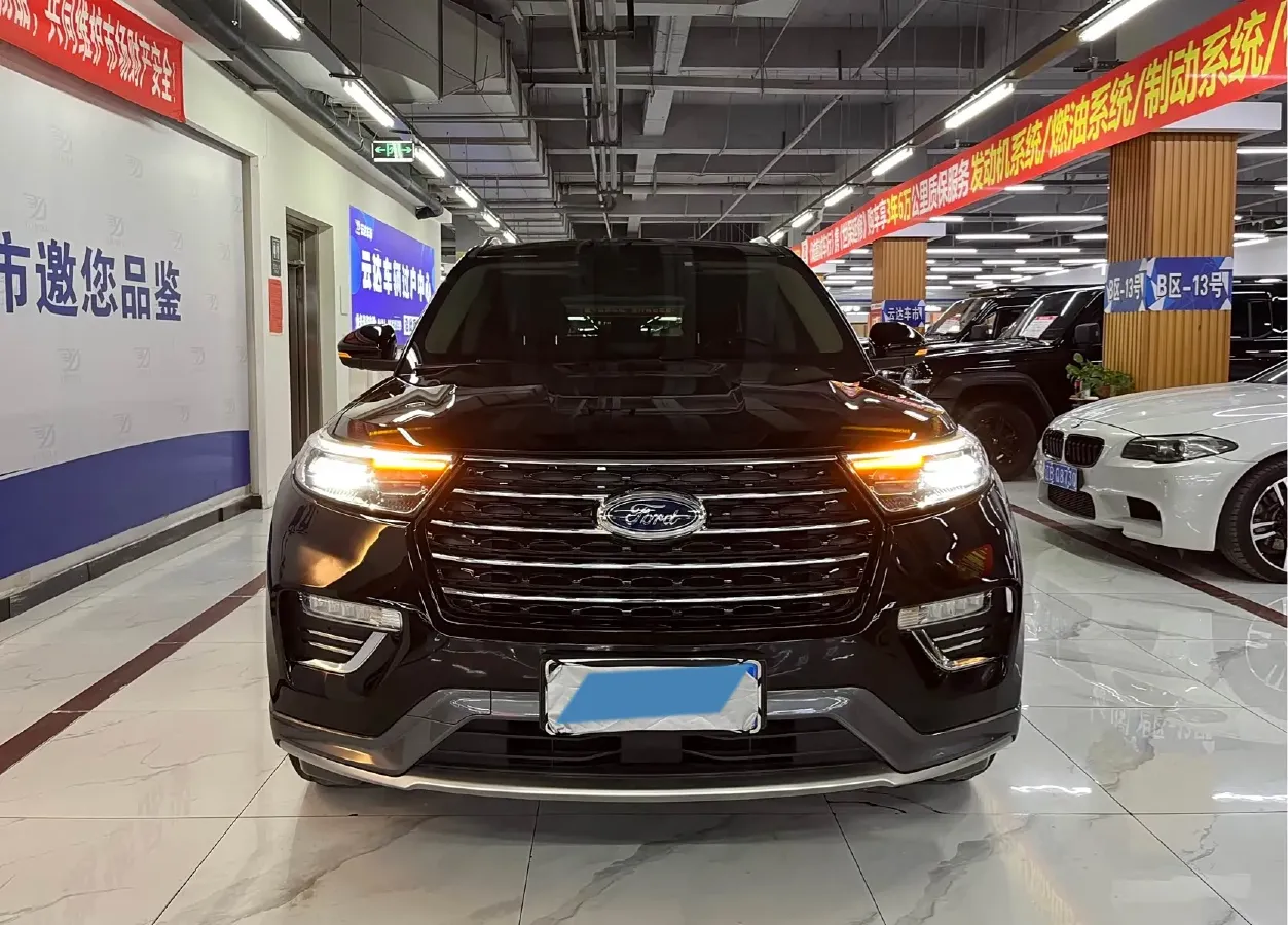2020 Ford Explorer 2.3T 276HP L4 10AT,autocango,china used car exporter,china ev exporter,chinese used car exporter,chinese used ev exporter