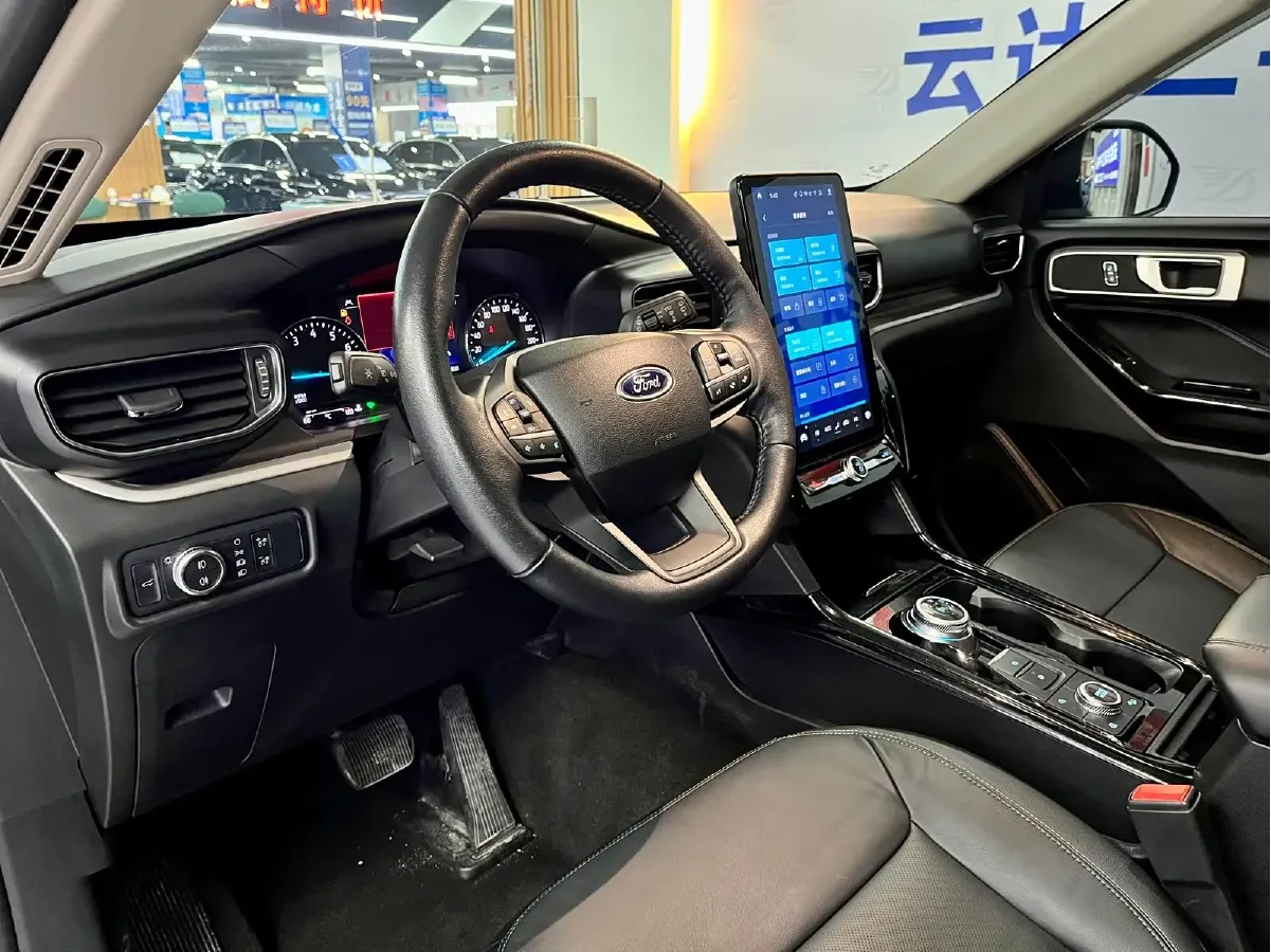 2020 Ford Explorer 2.3T 276HP L4 10AT,autocango,china used car exporter,china ev exporter,chinese used car exporter,chinese used ev exporter