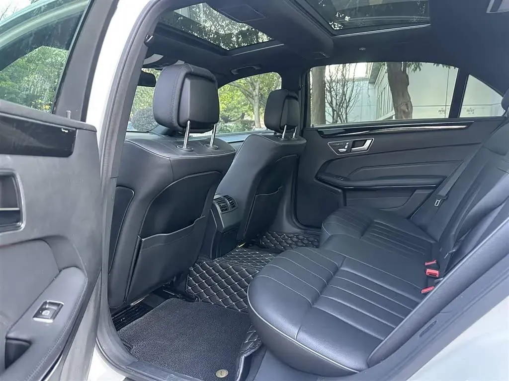 2015 Mercedes-Benz E Class 2.0T 211HP L4 7AT,autocango,china used car exporter,china ev exporter,chinese used car exporter,chinese used ev exporter