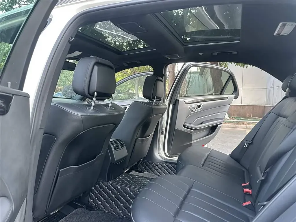 2015 Mercedes-Benz E Class 2.0T 211HP L4 7AT,autocango,china used car exporter,china ev exporter,chinese used car exporter,chinese used ev exporter