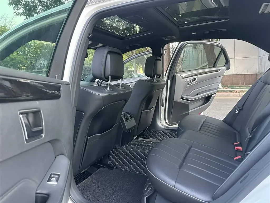 2015 Mercedes-Benz E Class 2.0T 211HP L4 7AT,autocango,china used car exporter,china ev exporter,chinese used car exporter,chinese used ev exporter