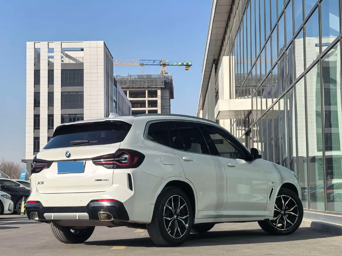 2022 BMW X3 2.0T 184HP L4 8AT,autocango,china used car exporter,china ev exporter,chinese used car exporter,chinese used ev exporter