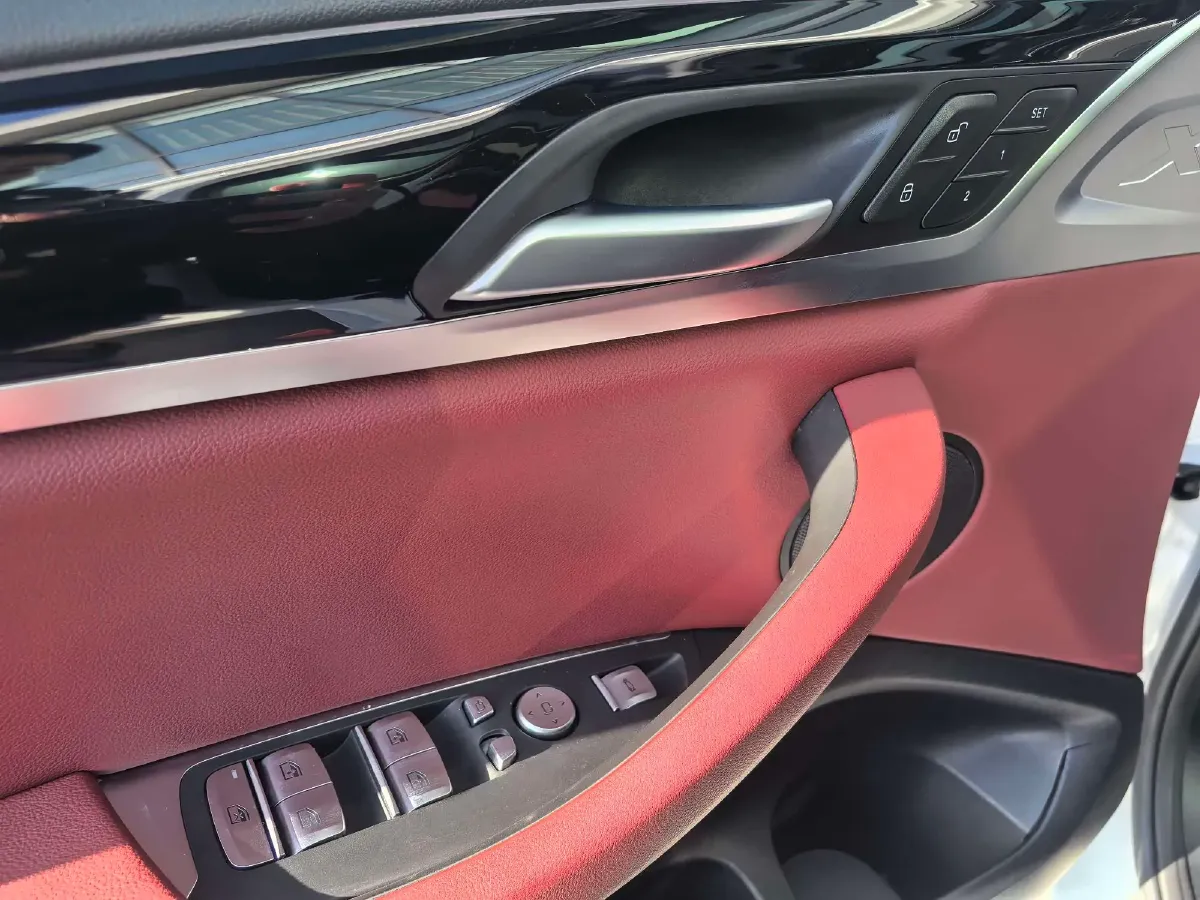 2022 BMW X3 2.0T 184HP L4 8AT,autocango,china used car exporter,china ev exporter,chinese used car exporter,chinese used ev exporter