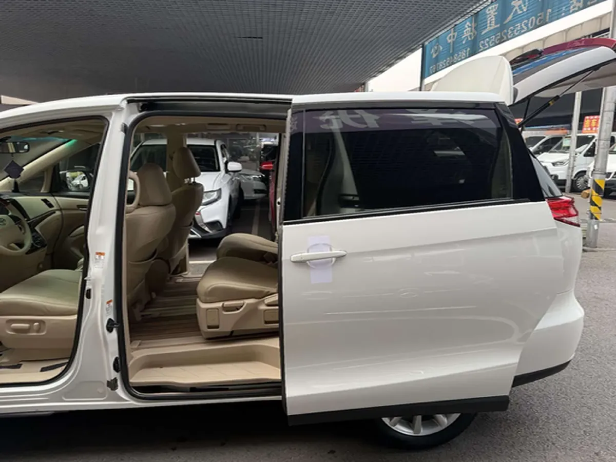 2012 Toyota Previa 2.4L 170HP L4 CVT,autocango,china used car exporter,china ev exporter,chinese used car exporter,chinese used ev exporter