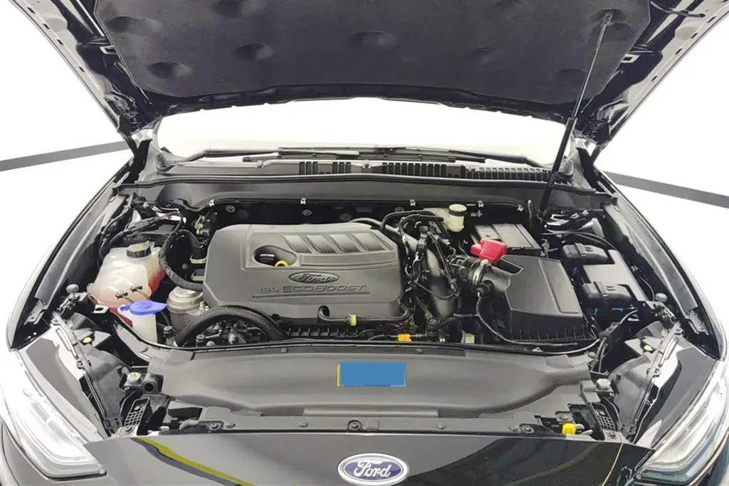 2020 Ford Mondeo 1.5T 182HP L4 6AT,autocango,china used car exporter,china ev exporter,chinese used car exporter,chinese used ev exporter