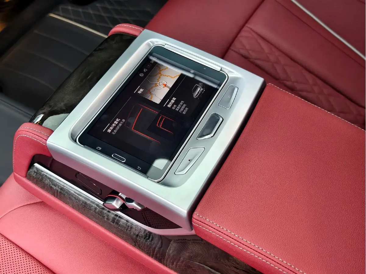 2022 BMW 5 Series 2.0T 252HP L4 8AT,autocango,china used car exporter,china ev exporter,chinese used car exporter,chinese used ev exporter