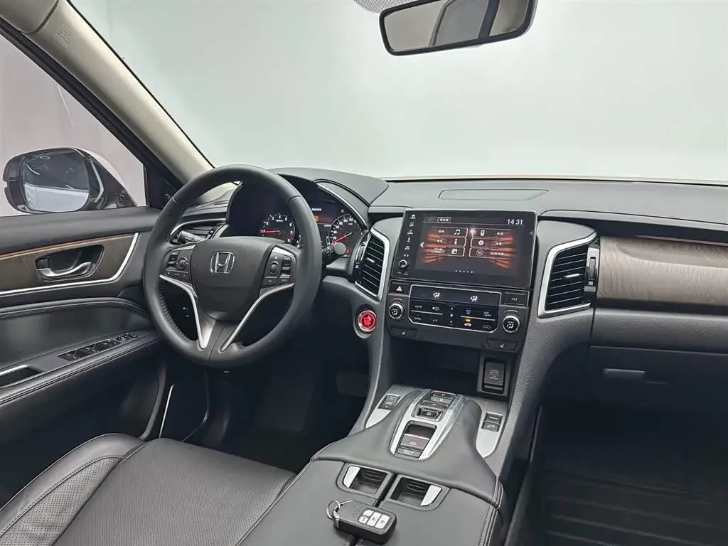 2020 Honda Avancier 2.0T 272HP L4 9AT,autocango,china used car exporter,china ev exporter,chinese used car exporter,chinese used ev exporter