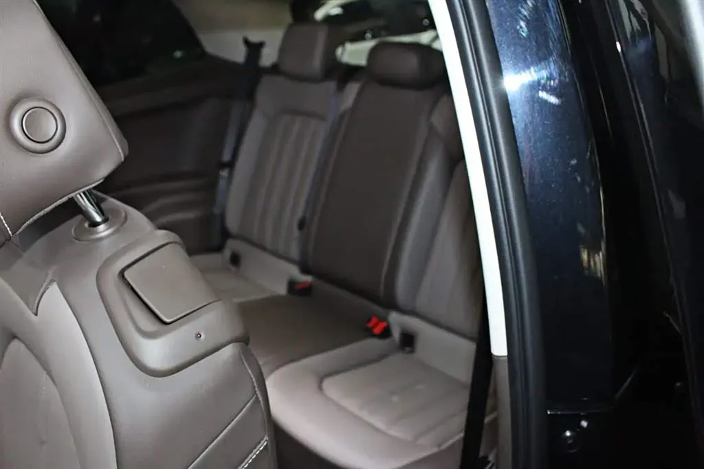 2024 Volkswagen Viloran 2.0T 186HP L4 7DCT,autocango,china used car exporter,china ev exporter,chinese used car exporter,chinese used ev exporter