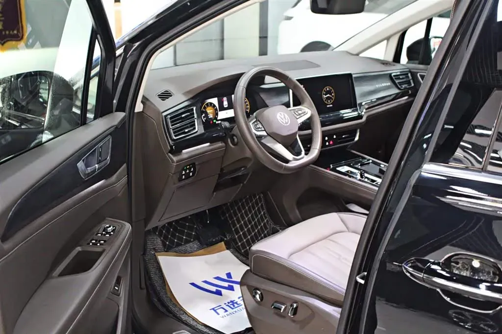 2024 Volkswagen Viloran 2.0T 186HP L4 7DCT,autocango,china used car exporter,china ev exporter,chinese used car exporter,chinese used ev exporter