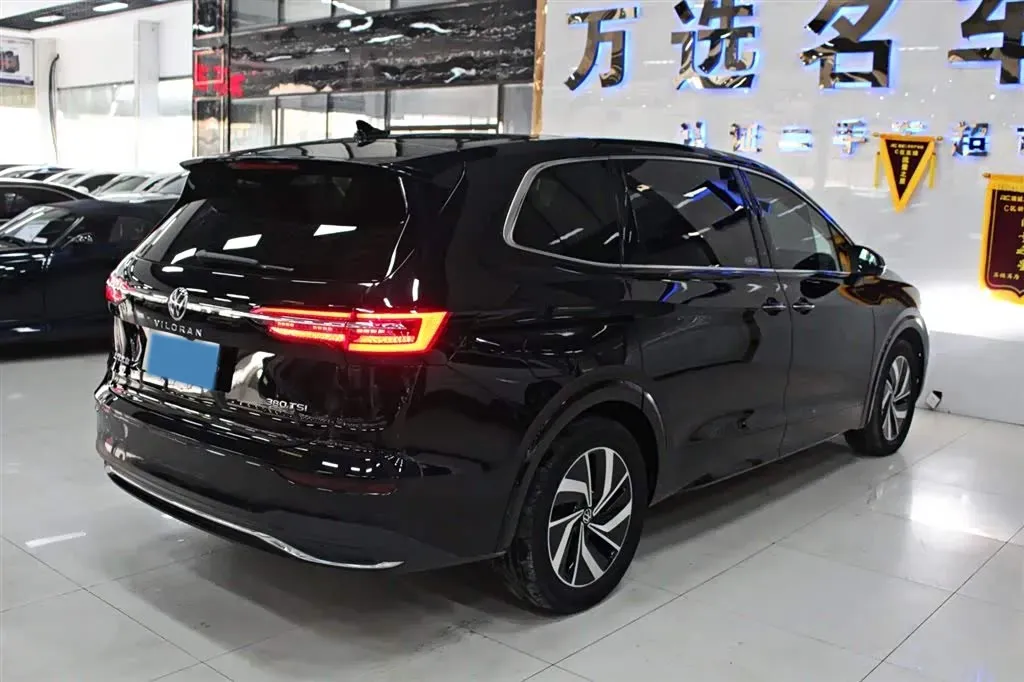 2024 Volkswagen Viloran 2.0T 186HP L4 7DCT,autocango,china used car exporter,china ev exporter,chinese used car exporter,chinese used ev exporter