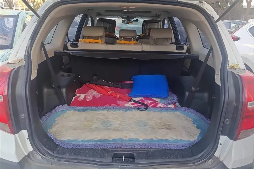 2015 Chevrolet Captiva 2.4L 167HP L4 6AT,autocango,china used car exporter,china ev exporter,chinese used car exporter,chinese used ev exporter