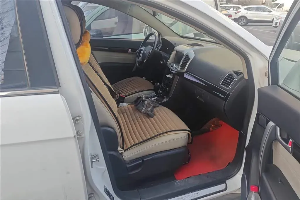 2015 Chevrolet Captiva 2.4L 167HP L4 6AT,autocango,china used car exporter,china ev exporter,chinese used car exporter,chinese used ev exporter