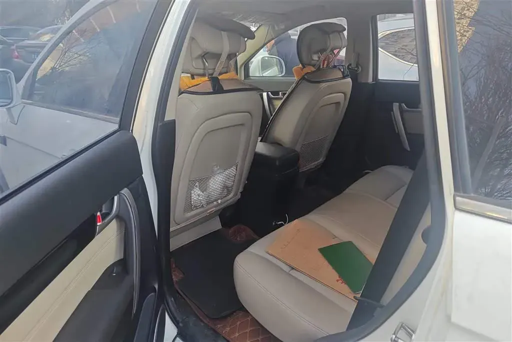 2015 Chevrolet Captiva 2.4L 167HP L4 6AT,autocango,china used car exporter,china ev exporter,chinese used car exporter,chinese used ev exporter