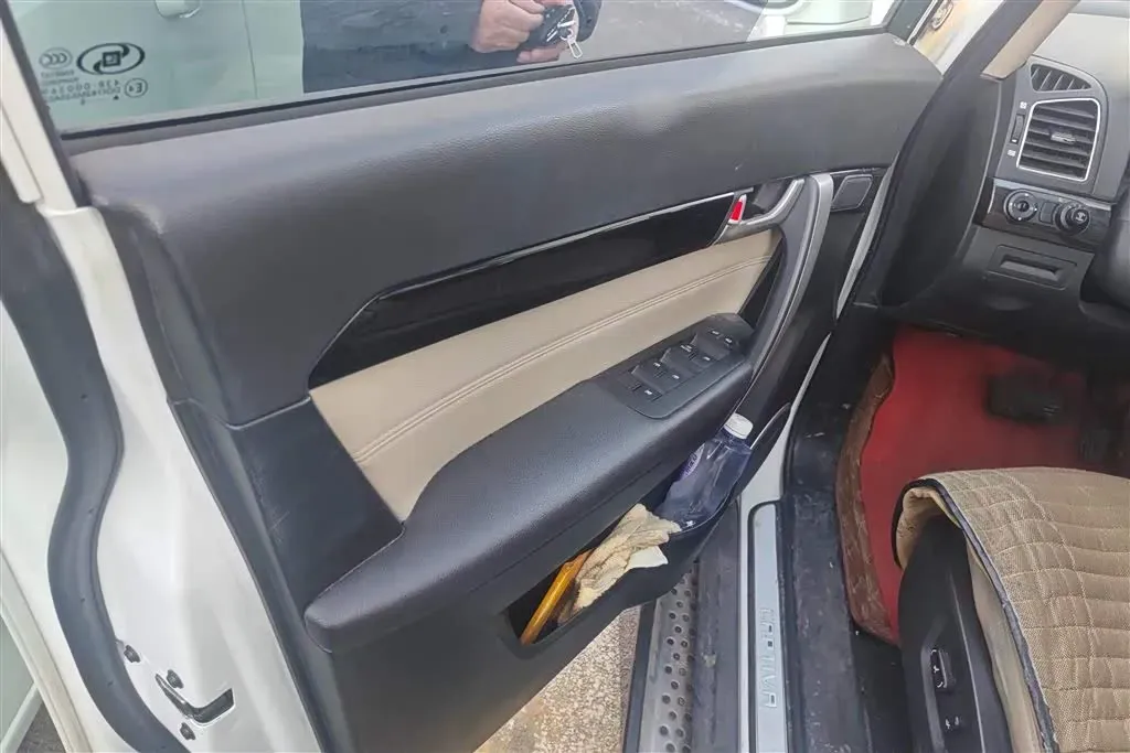 2015 Chevrolet Captiva 2.4L 167HP L4 6AT,autocango,china used car exporter,china ev exporter,chinese used car exporter,chinese used ev exporter