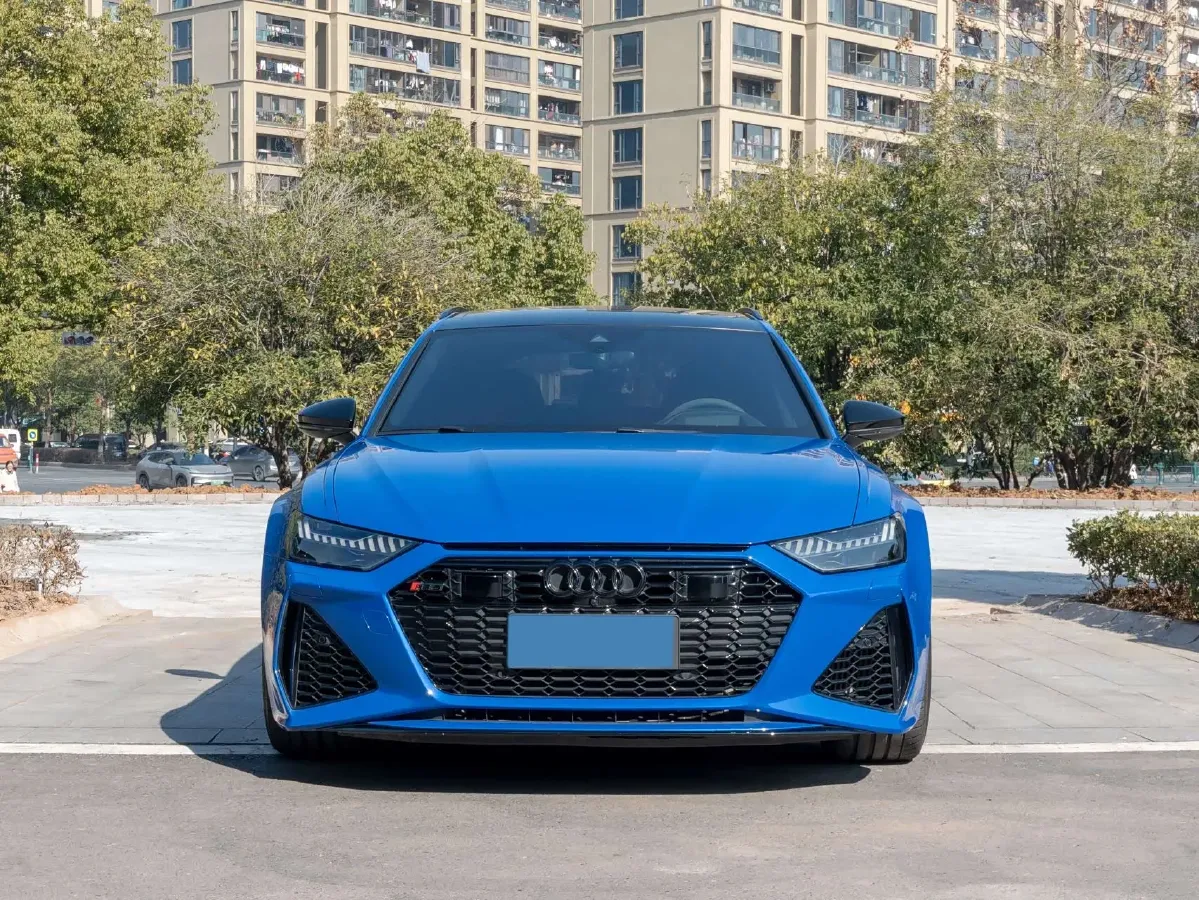 2021 Audi RS 6 4.0T 600HP V8 8AT,autocango,china used car exporter,china ev exporter,chinese used car exporter,chinese used ev exporter