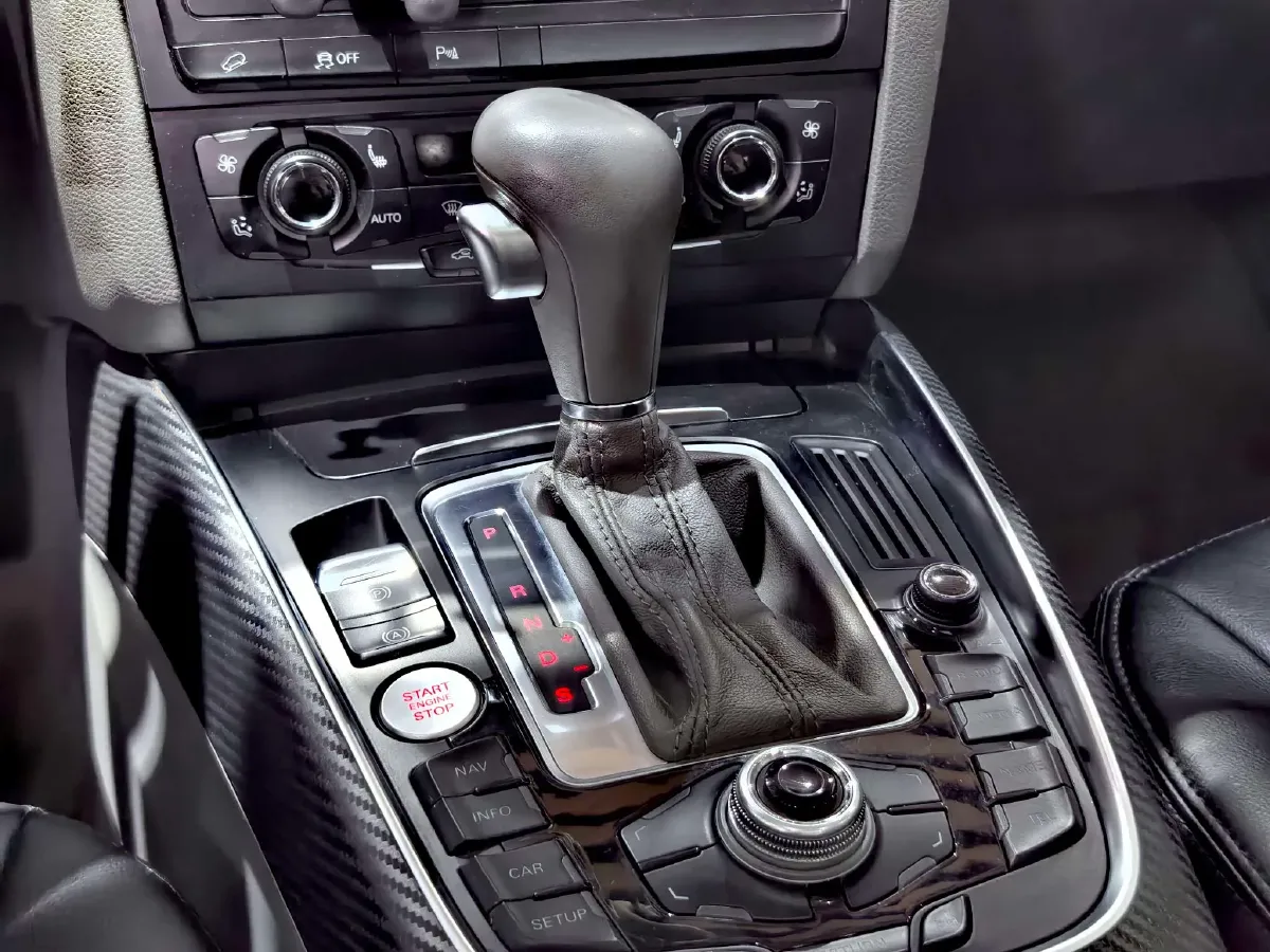 2011 Audi Q5 2.0T 211HP L4 8AT,autocango,china used car exporter,china ev exporter,chinese used car exporter,chinese used ev exporter