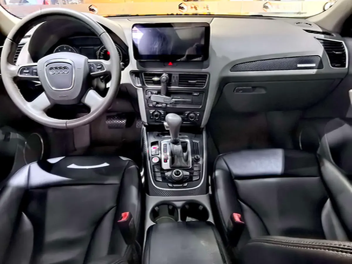 2011 Audi Q5 2.0T 211HP L4 8AT,autocango,china used car exporter,china ev exporter,chinese used car exporter,chinese used ev exporter