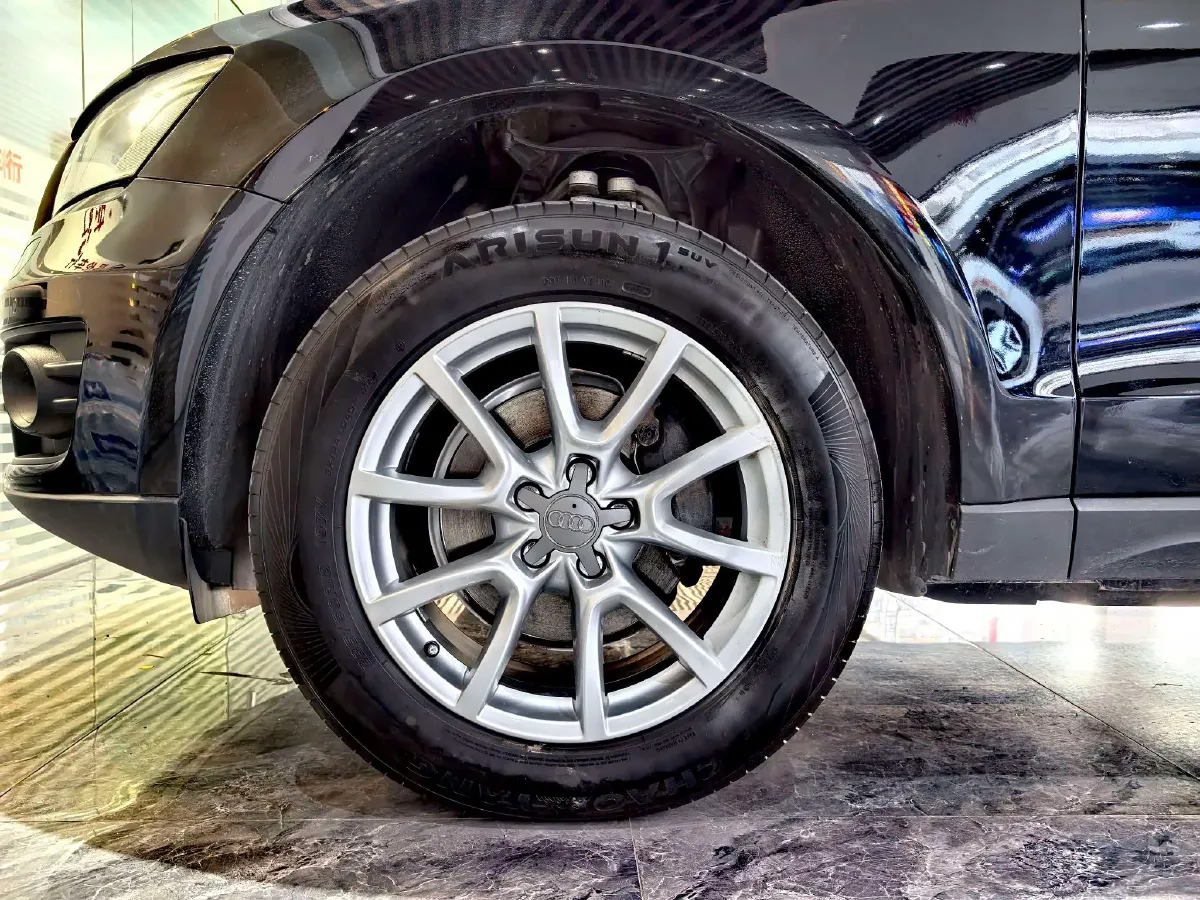 2011 Audi Q5 2.0T 211HP L4 8AT,autocango,china used car exporter,china ev exporter,chinese used car exporter,chinese used ev exporter