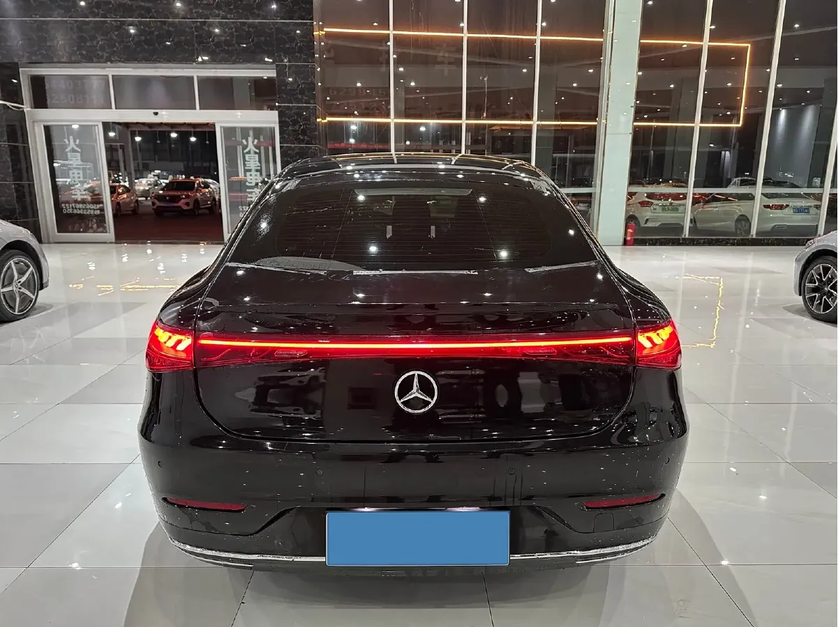 2022 Mercedes-Benz EQS Class BEV 111.8KWH,autocango,china used car exporter,china ev exporter,chinese used car exporter,chinese used ev exporter