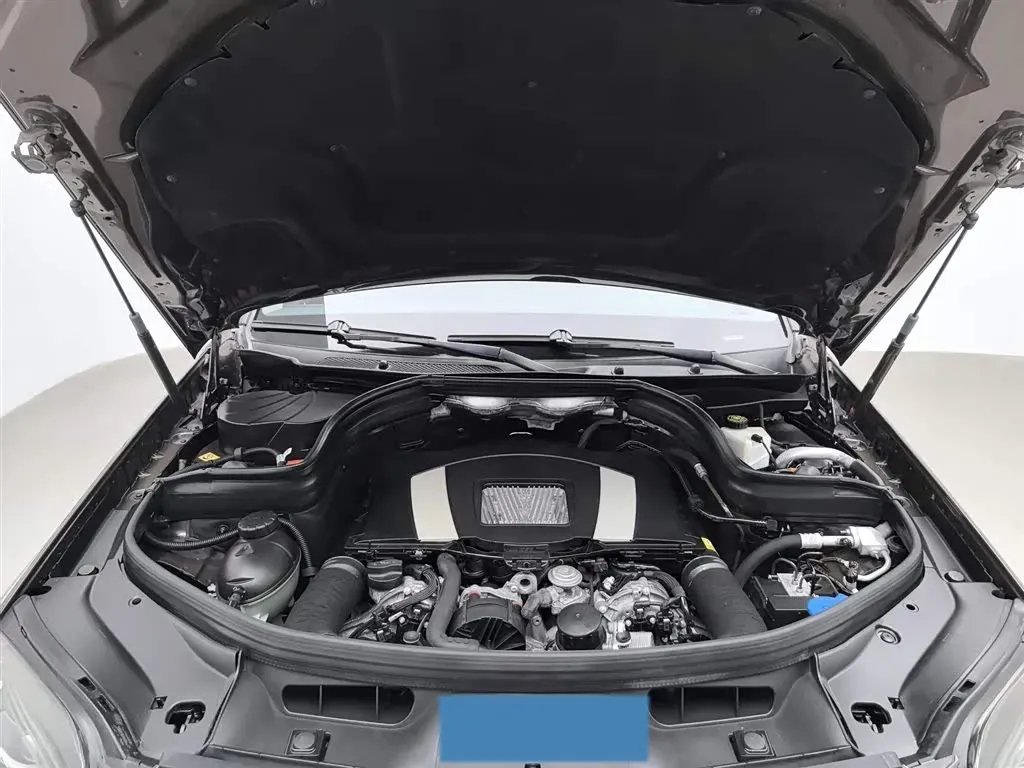 2013 Mercedes-Benz GLK Class 3.0L 245HP V6 7AT,autocango,china used car exporter,china ev exporter,chinese used car exporter,chinese used ev exporter