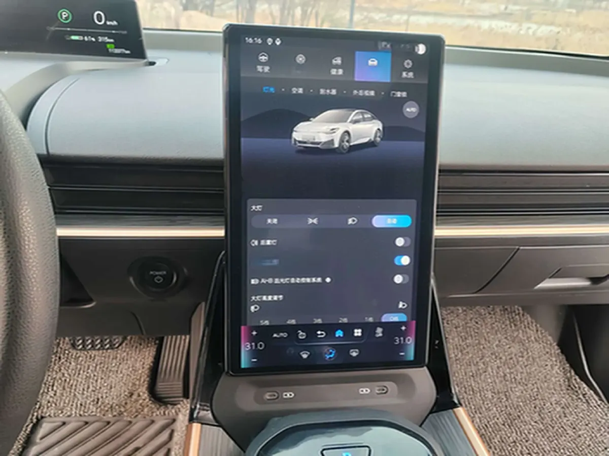 2024 Toyota bZ3 BEV 49.92KWH,autocango,china used car exporter,china ev exporter,chinese used car exporter,chinese used ev exporter