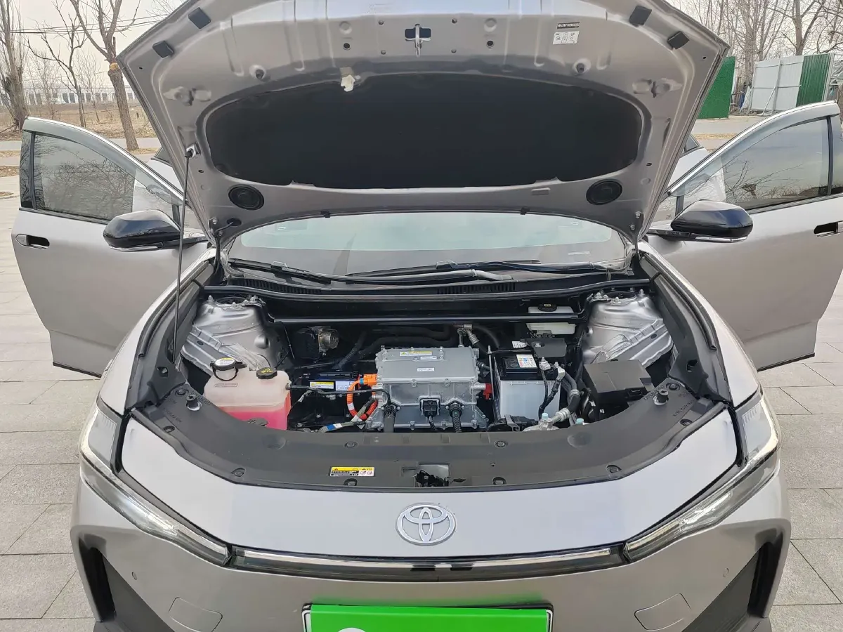 2024 Toyota bZ3 BEV 49.92KWH,autocango,china used car exporter,china ev exporter,chinese used car exporter,chinese used ev exporter