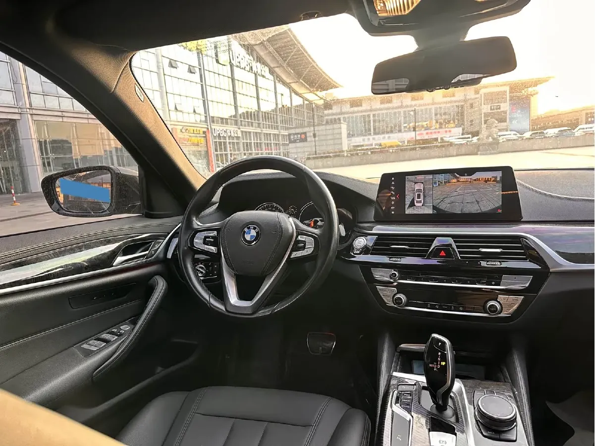 2018 BMW 5 Series 2.0T 184HP L4 8AT,autocango,china used car exporter,china ev exporter,chinese used car exporter,chinese used ev exporter
