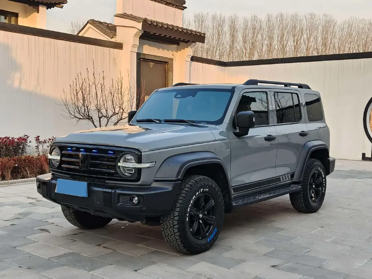 2021 Tank 300 2.0T 227HP L4 8AT