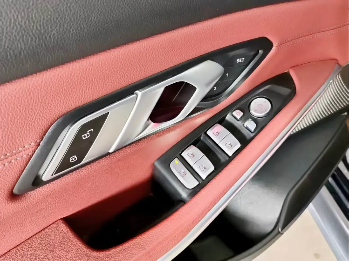 2024 BMW i3 BEV 70KWH,autocango,china used car exporter,china ev exporter,chinese used car exporter,chinese used ev exporter