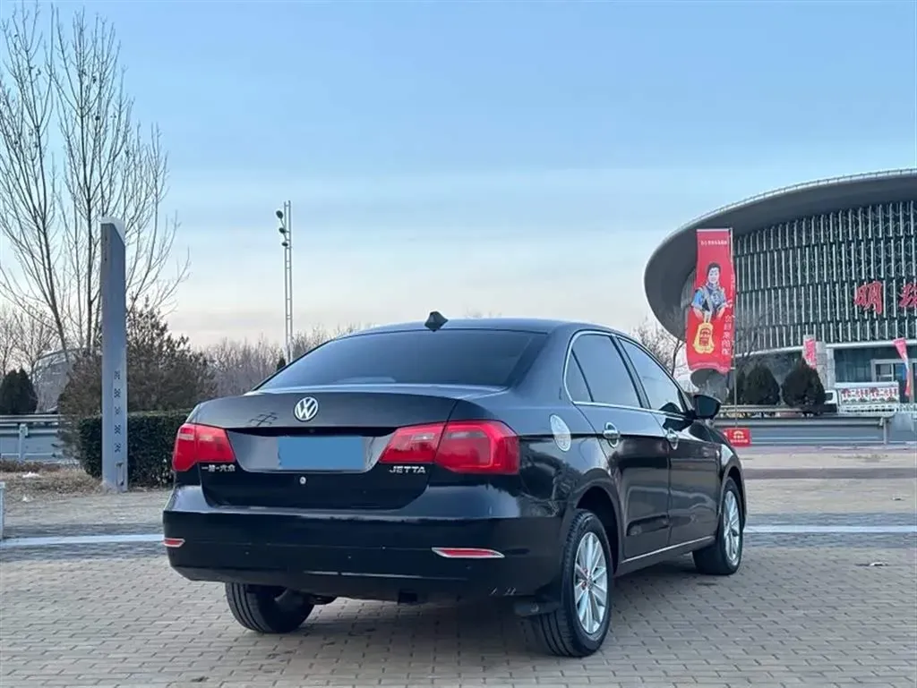 2015 Volkswagen Jetta 1.6L 110HP L4 6AT,autocango,china used car exporter,china ev exporter,chinese used car exporter,chinese used ev exporter