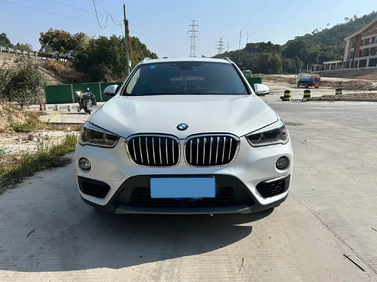 2018 BMW X1 2.0T 192HP L4 8AT,autocango,china used car exporter,china ev exporter,chinese used car exporter,chinese used ev exporter