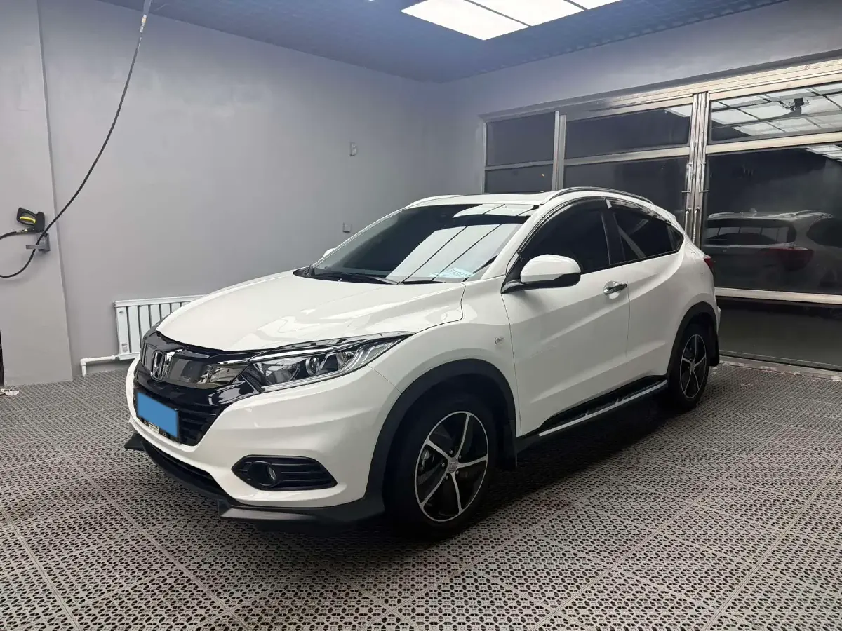 2022 Honda Vezel 1.5L 131HP L4 CVT
