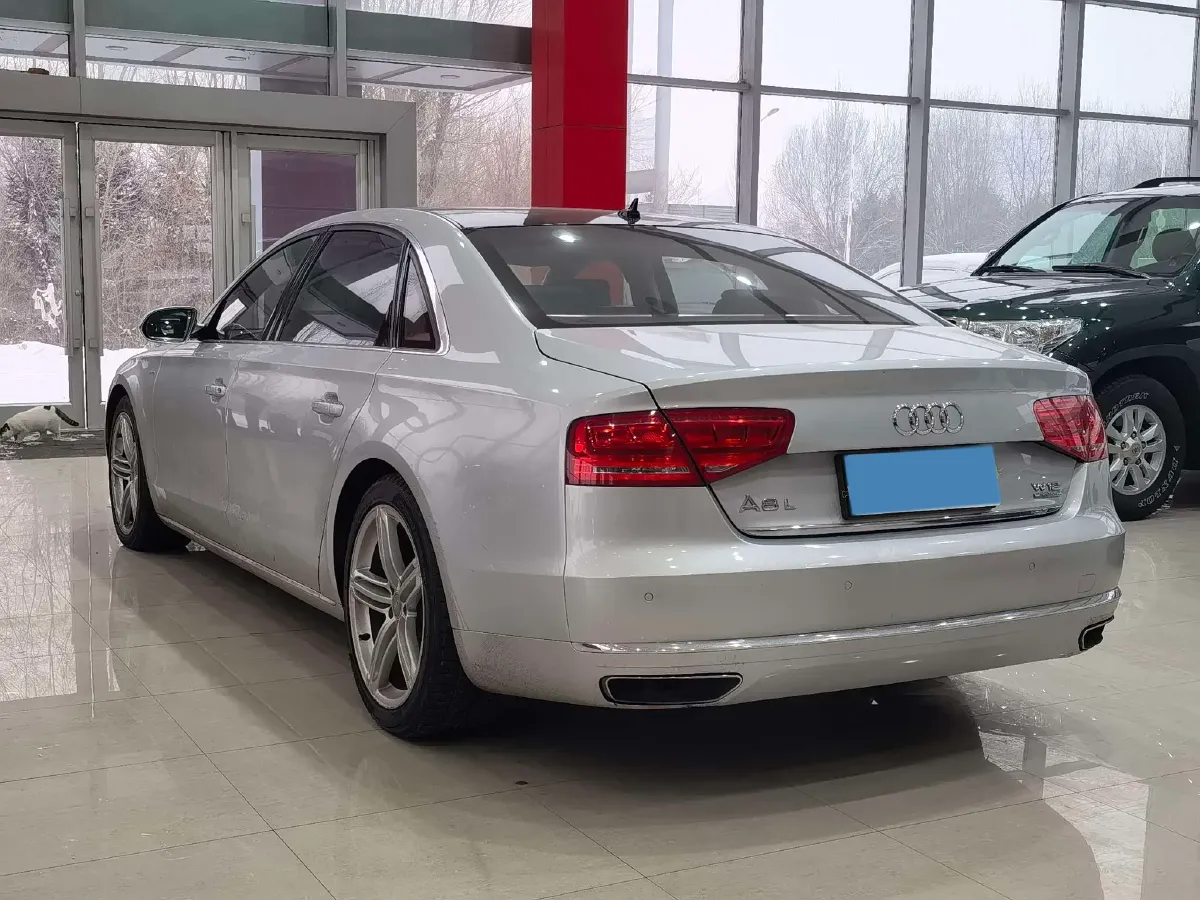 2012 Audi A8 6.3L 500HP W12 8AT,autocango,china used car exporter,china ev exporter,chinese used car exporter,chinese used ev exporter