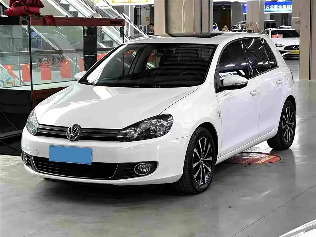 2012 Volkswagen Golf 1.4T 131HP L4 7DCT