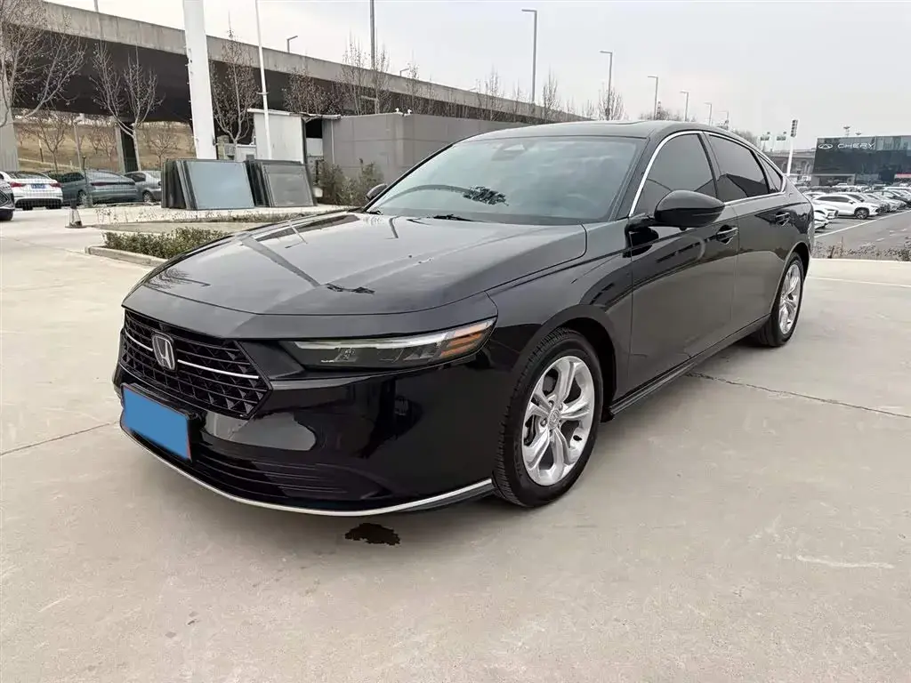 2023 Honda Accord 1.5T 192HP L4 CVT