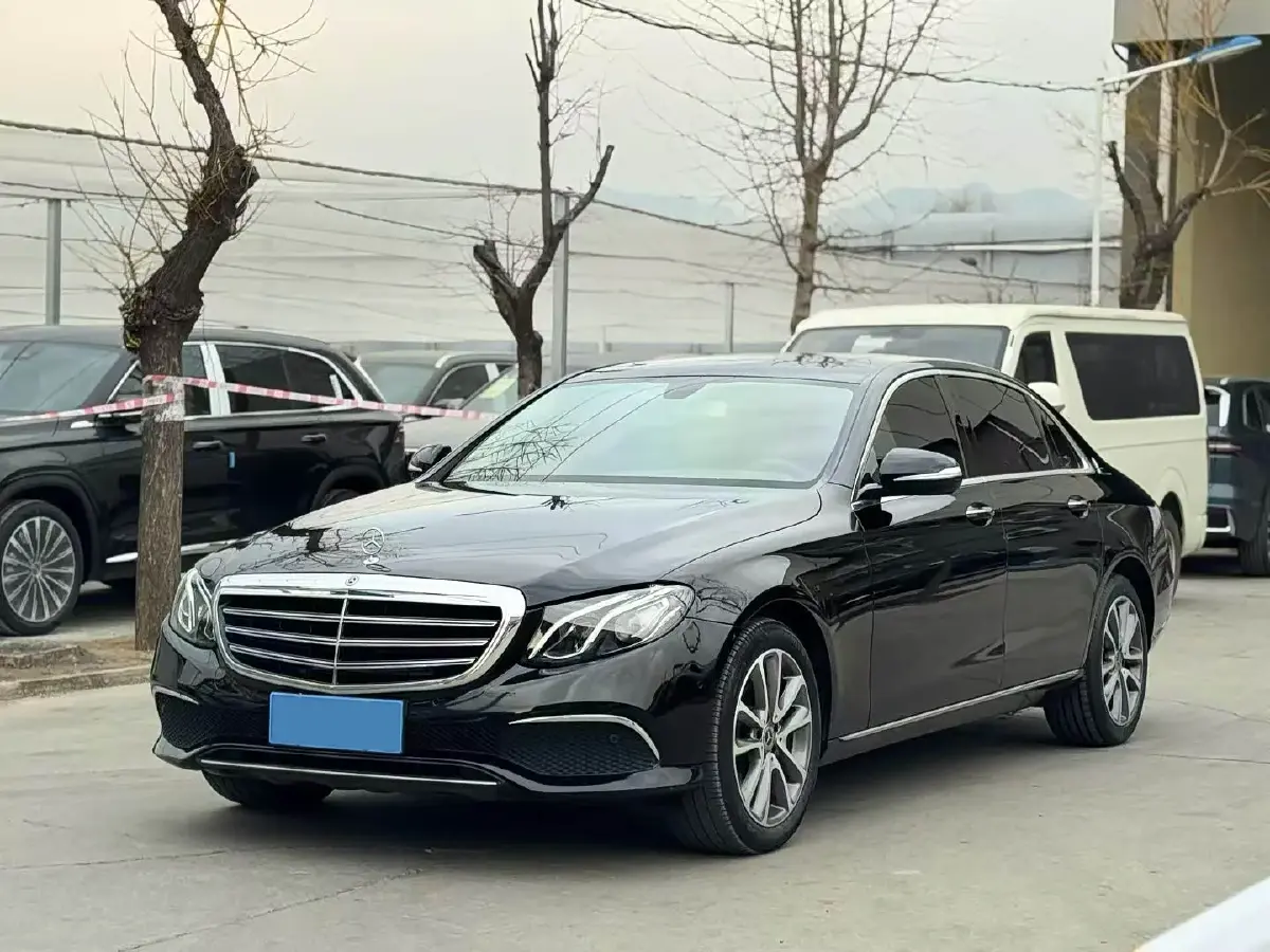 2019 Mercedes-Benz E Class 2.0T 184HP L4 9AT