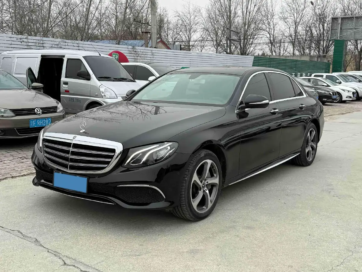 2018 Mercedes-Benz E Class 2.0T 245HP L4 9AT
