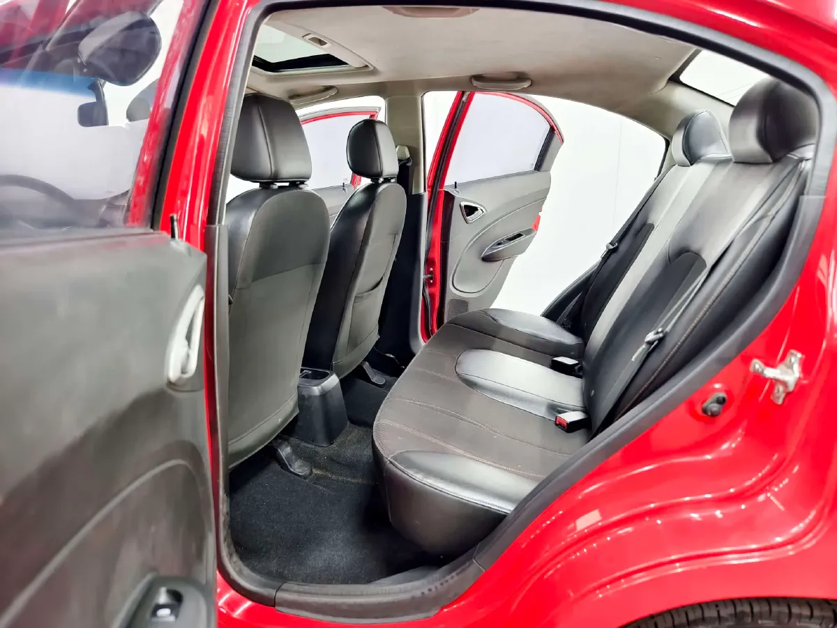 2013 Chevrolet Sail 1.4L 103HP L4 5MT,autocango,china used car exporter,china ev exporter,chinese used car exporter,chinese used ev exporter