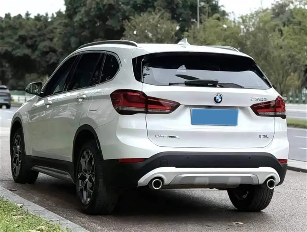 2022 BMW X1 2.0T 192HP L4 7DCT,autocango,china used car exporter,china ev exporter,chinese used car exporter,chinese used ev exporter
