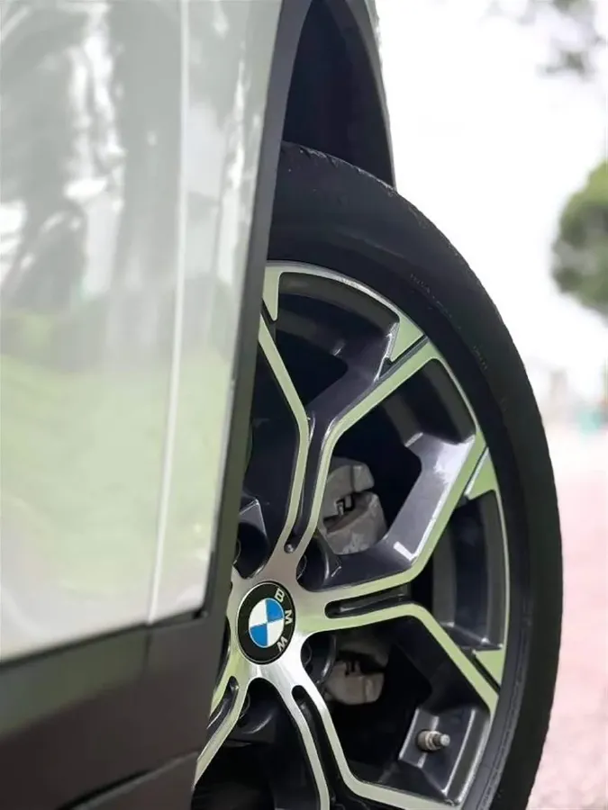 2022 BMW X1 2.0T 192HP L4 7DCT,autocango,china used car exporter,china ev exporter,chinese used car exporter,chinese used ev exporter