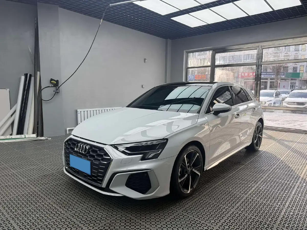 2022 Audi A3 1.4T 150HP L4 7DCT