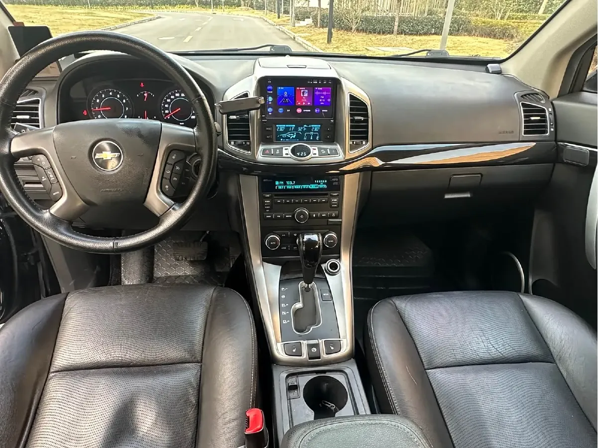 2014 Chevrolet Captiva 2.4L 167HP L4 6AT,autocango,china used car exporter,china ev exporter,chinese used car exporter,chinese used ev exporter